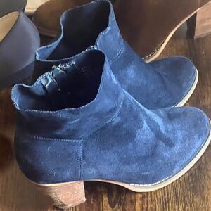 BLUE SUADE BOOTIES